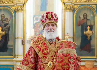 Настоятель храма — митрополит Крутицкий и Коломенский Павел возглавит 19 апреля Божественную Литургию на Светлой седмице