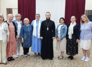 В Храме под Вязом проходят лекционные занятие по Основам православной культуры